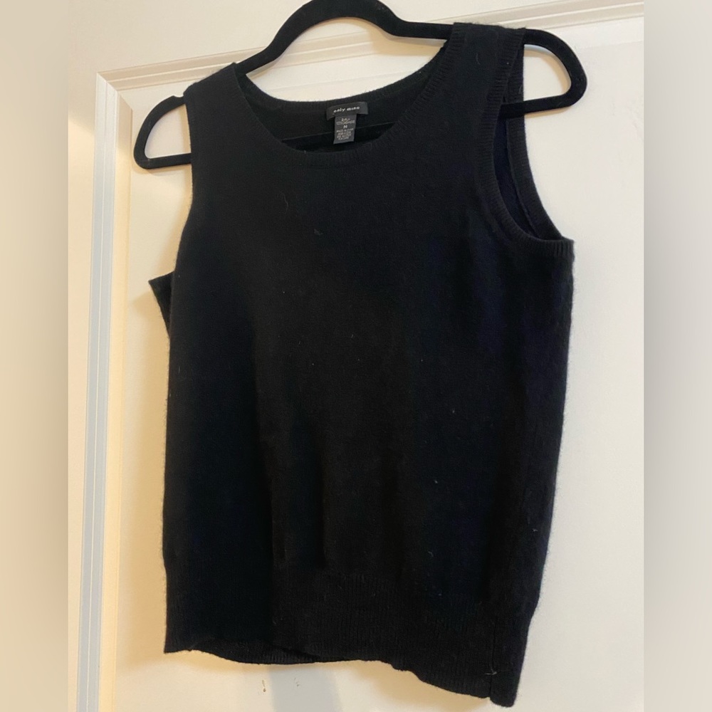 Rich 2 ply Cashmere Top in Black by Only Mine size Medium